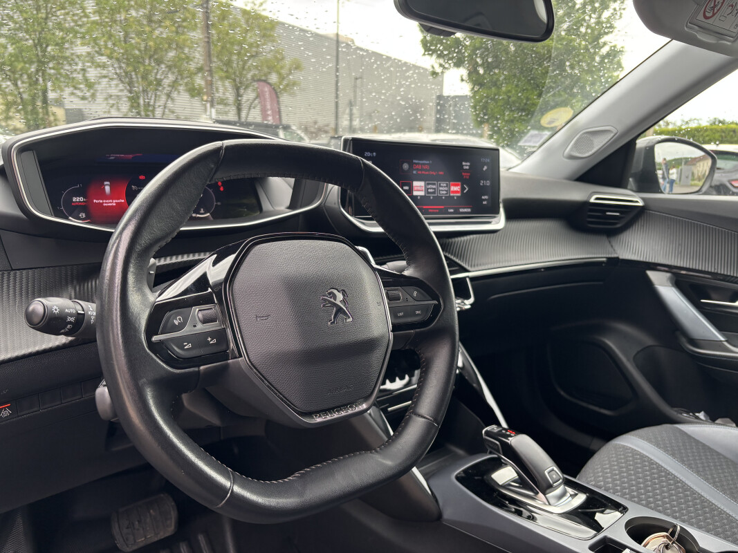 Peugeot 2008 II