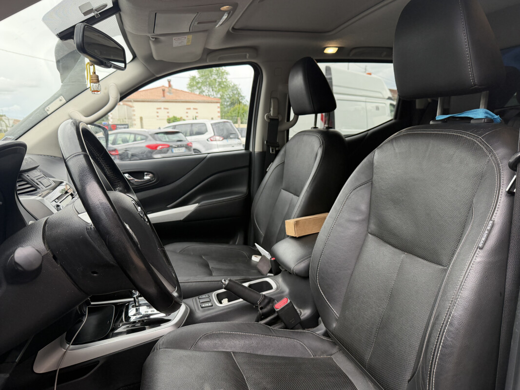 Nissan NAVARA