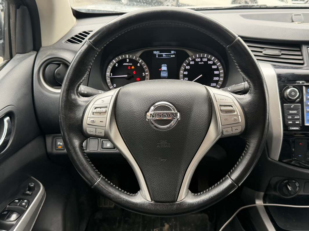 Nissan NAVARA