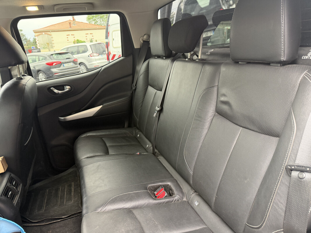 Nissan NAVARA