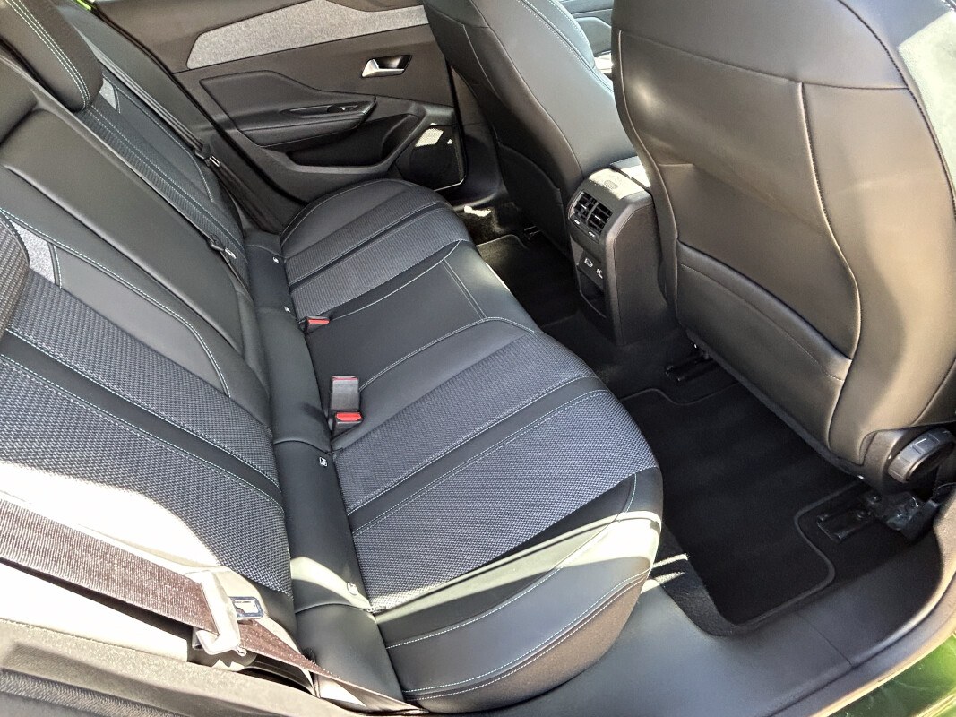 Peugeot 308 III