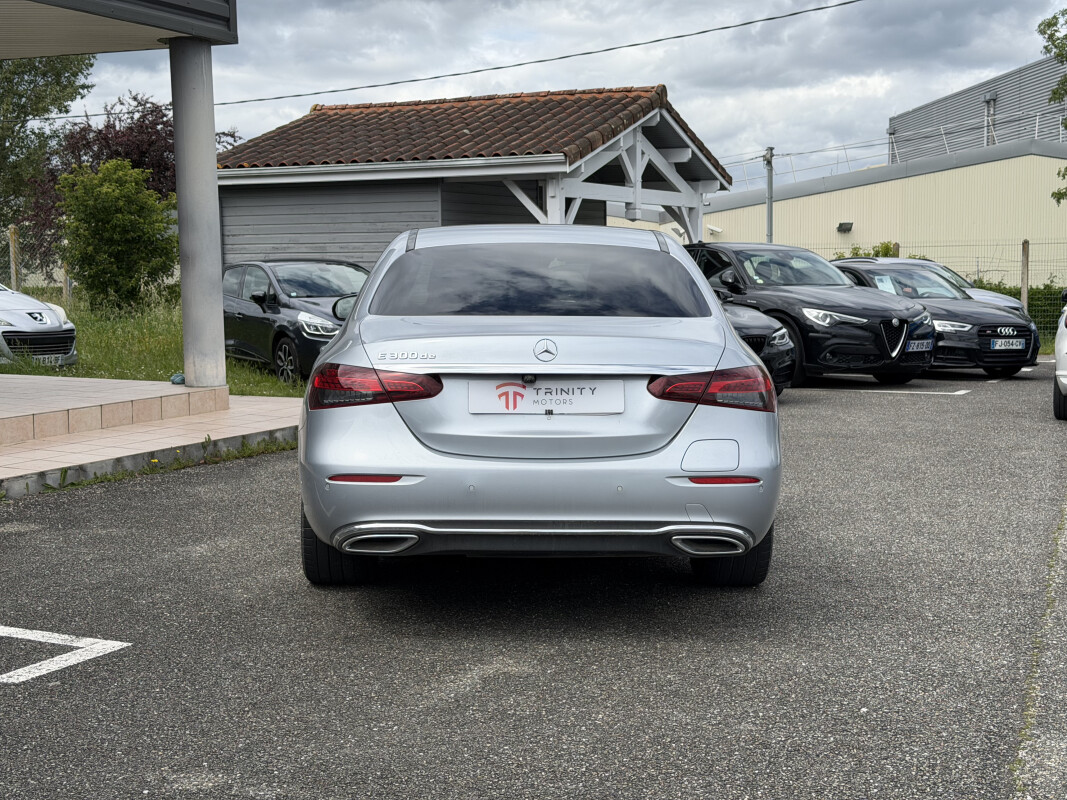 Mercedes CLASSE E V