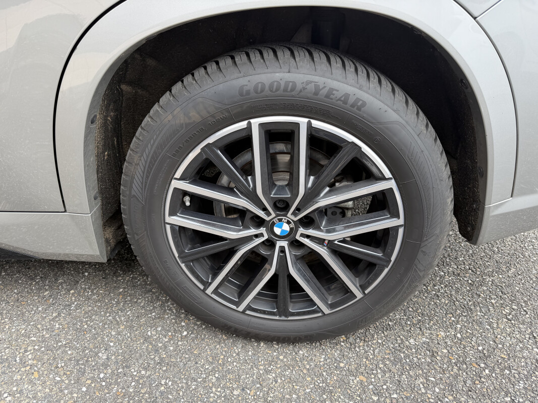 BMW X1 III
