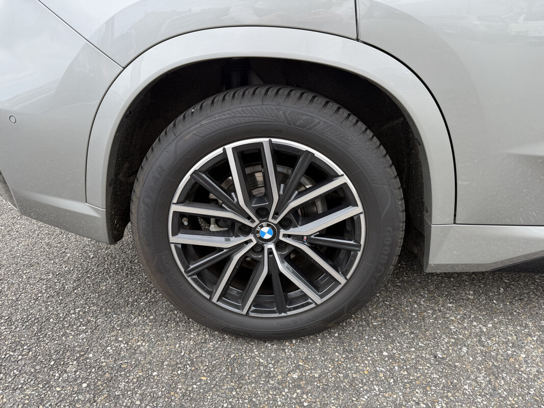 BMW X1 III
