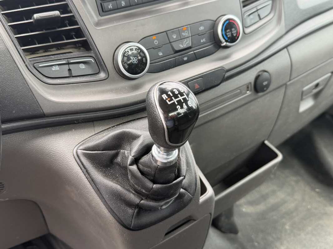 Ford TRANSIT VI