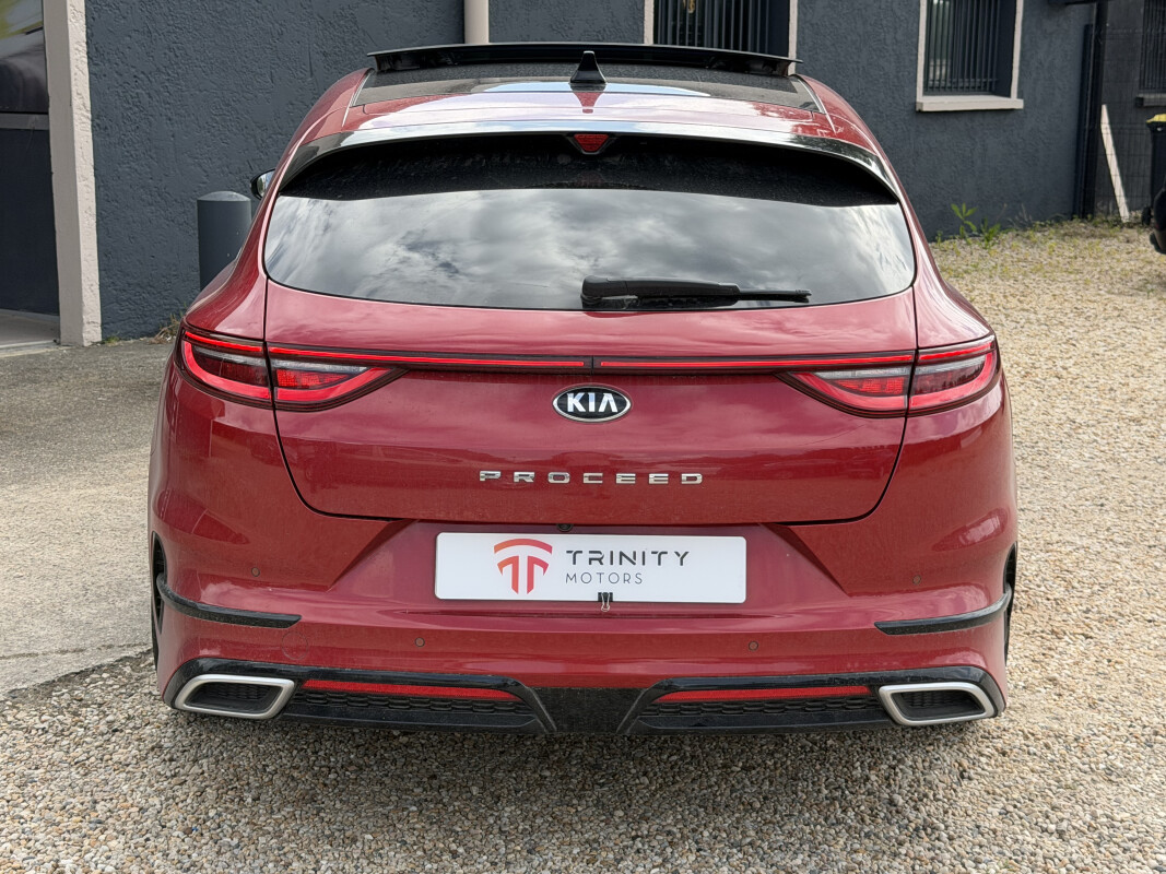 Kia PROCEED