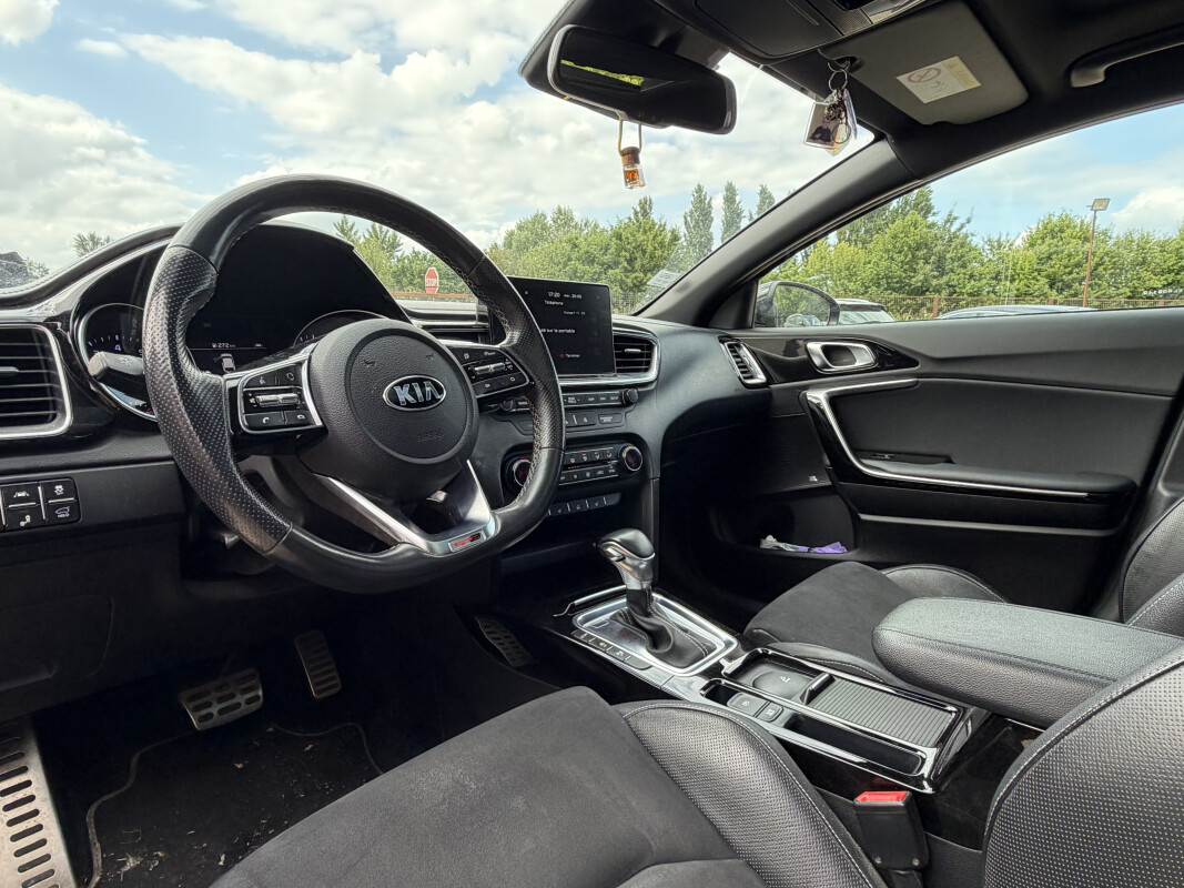 Kia PROCEED