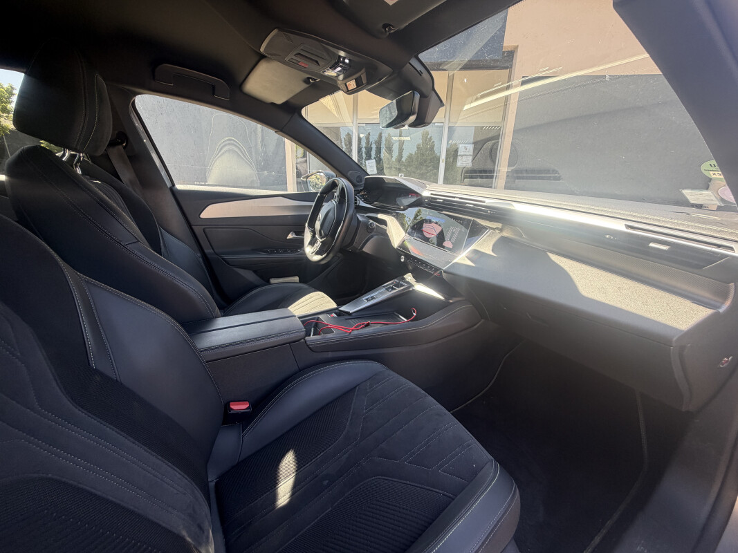Peugeot 308 III