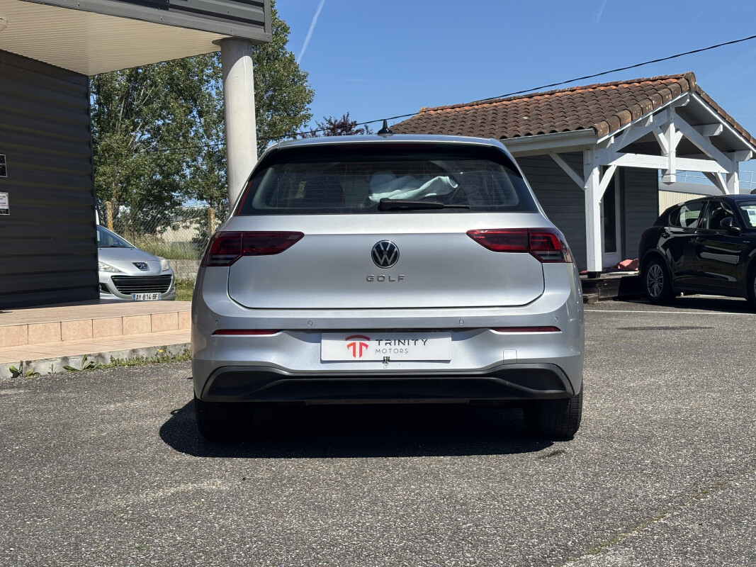 Volkswagen GOLF VIII
