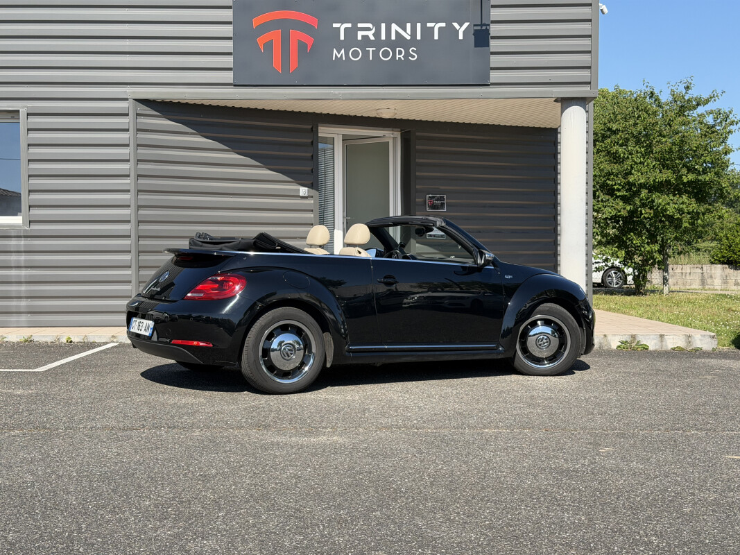 Volkswagen NEW BEETLE CABRIOLET
