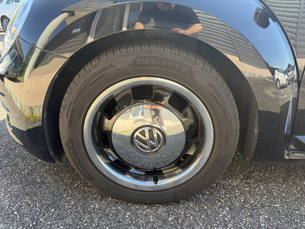 Volkswagen NEW BEETLE CABRIOLET
