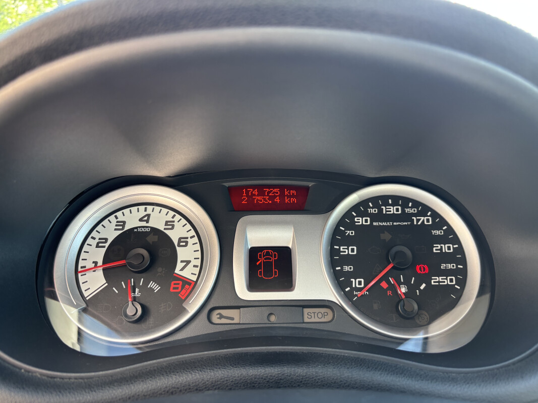 Renault CLIO III RS