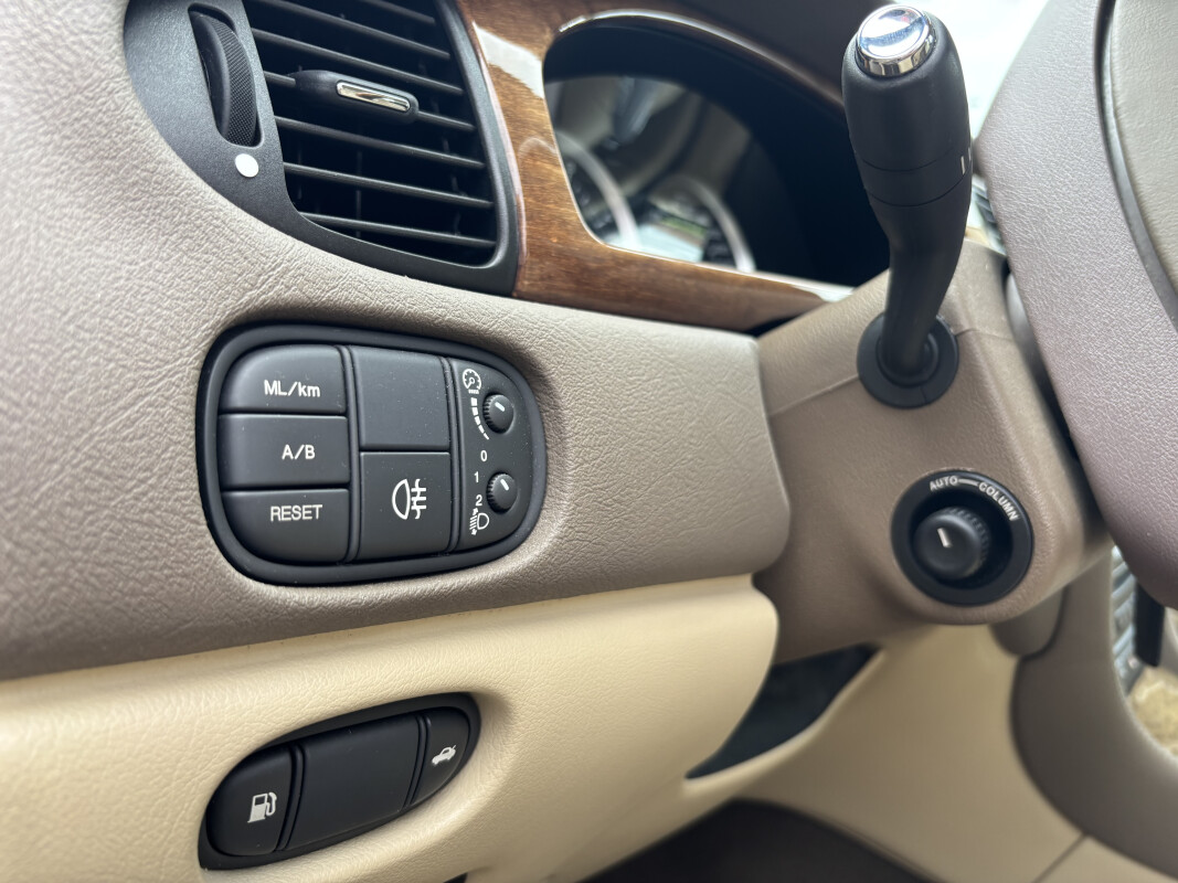 Jaguar S-TYPE