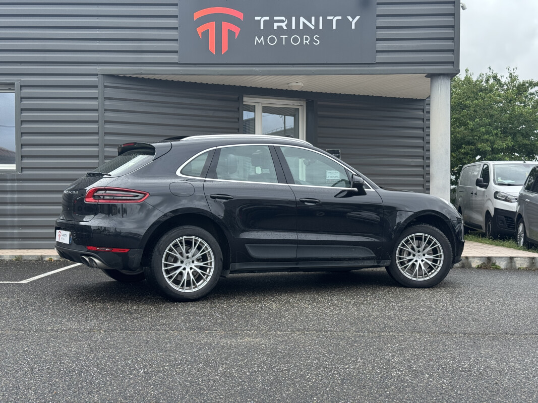 Porsche Macan S