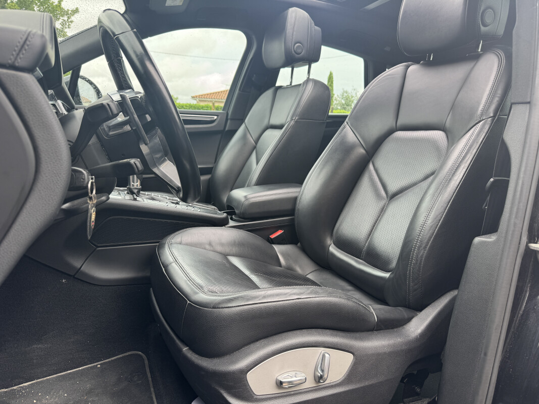 Porsche Macan S