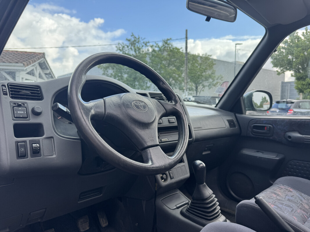 Toyota RAV 4