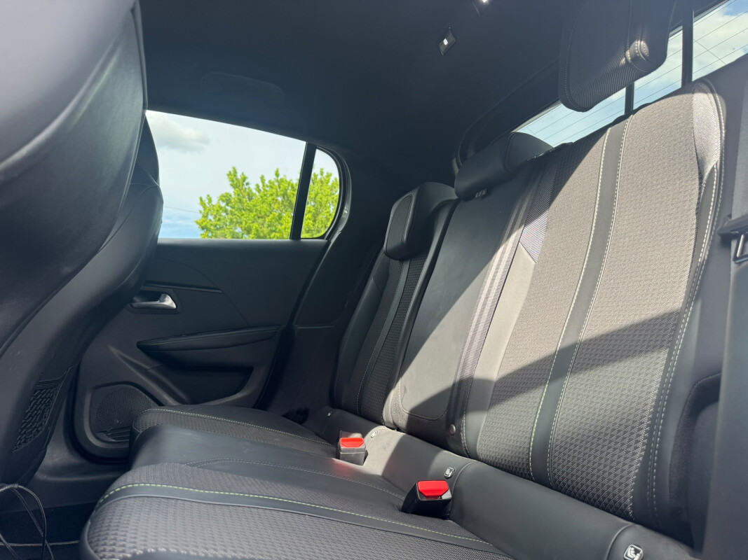 Peugeot 208 II