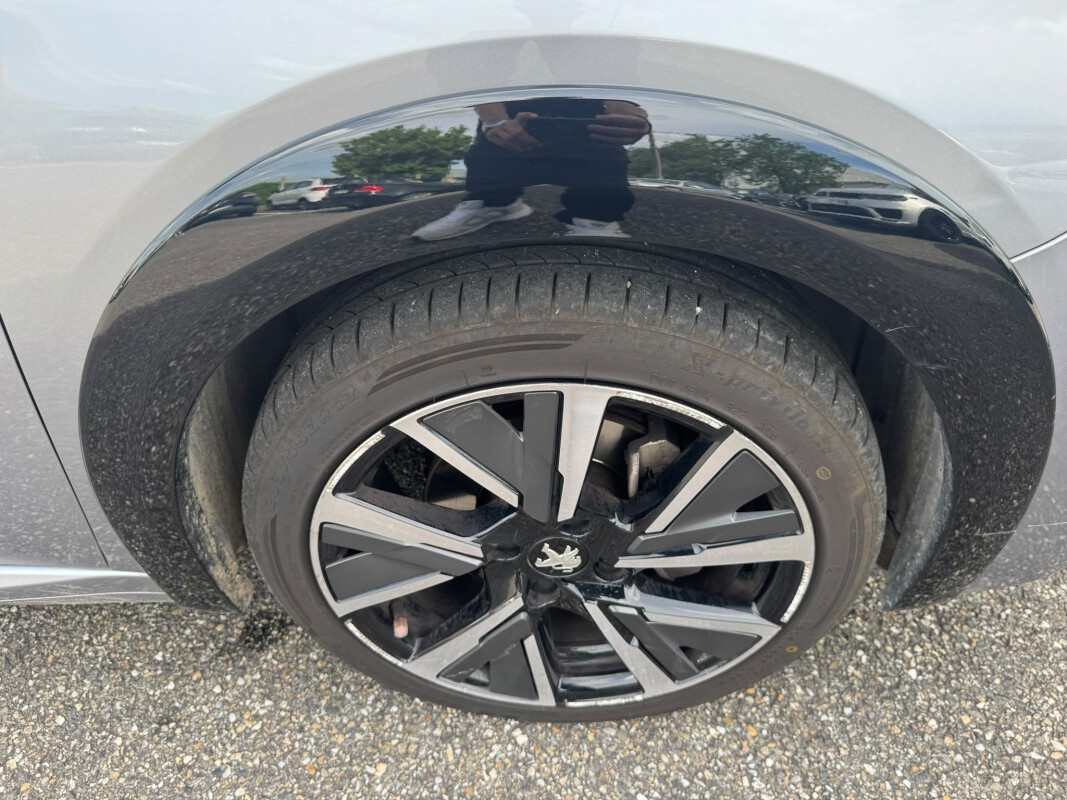 Peugeot 208 II