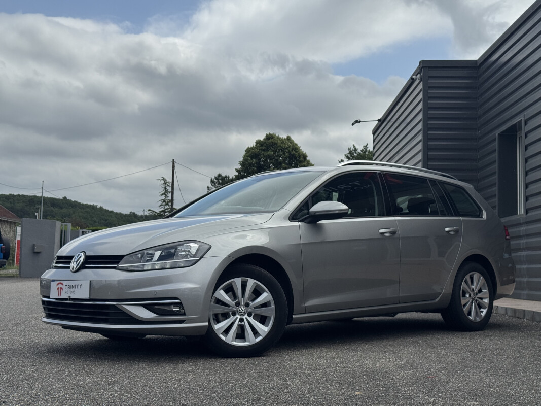 Volkswagen GOLF VII