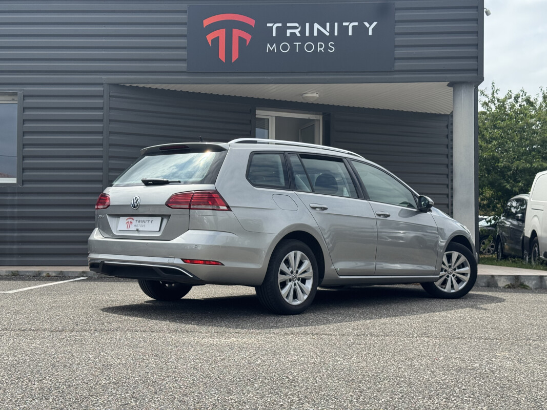 Volkswagen GOLF VII