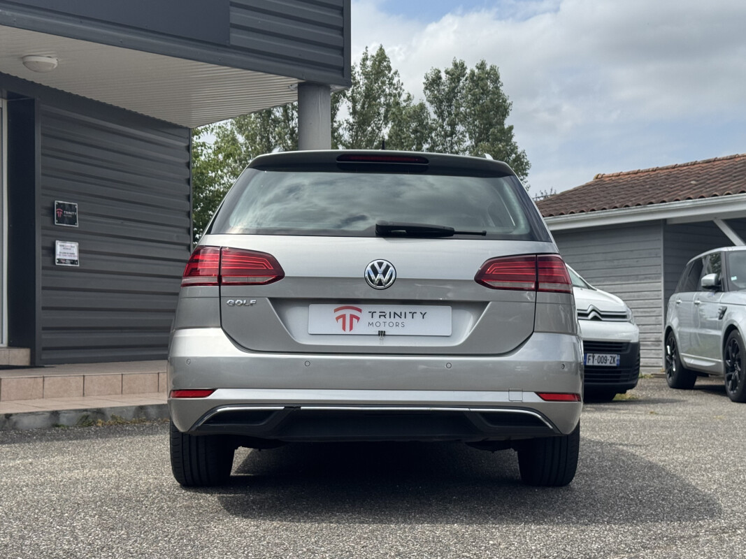 Volkswagen GOLF VII
