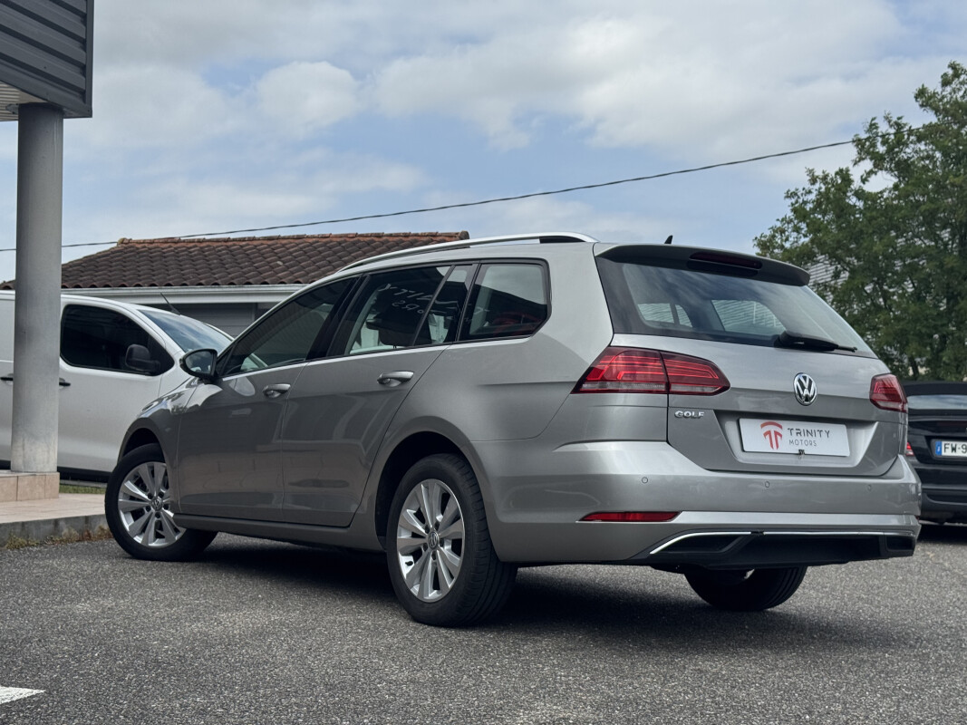 Volkswagen GOLF VII