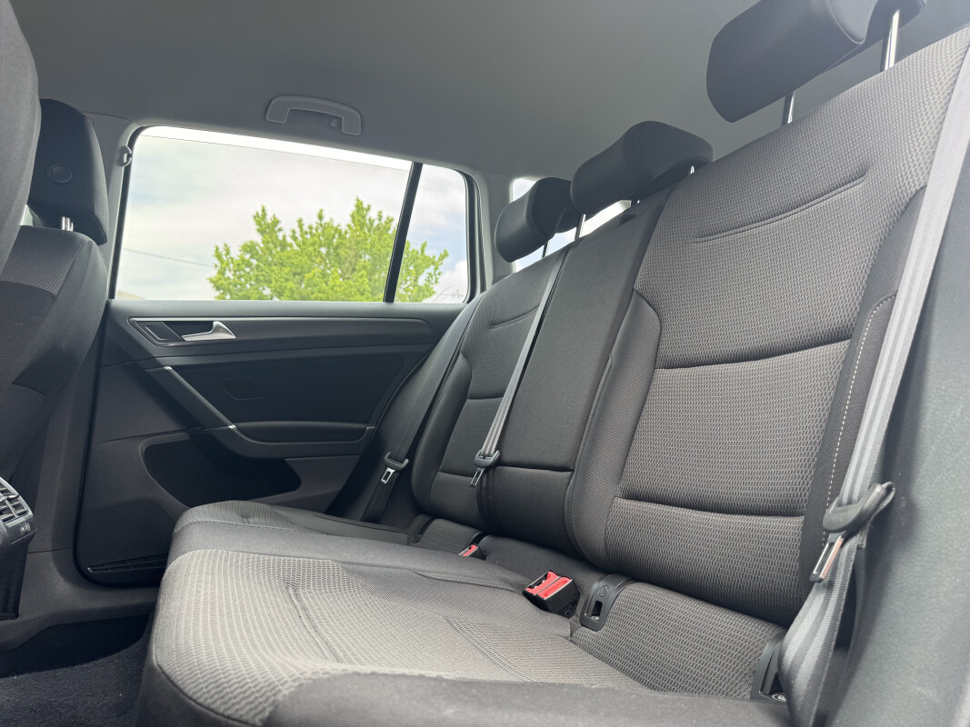 Volkswagen GOLF VII