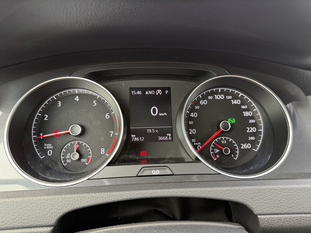 Volkswagen GOLF VII