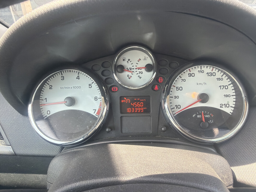 Peugeot 207