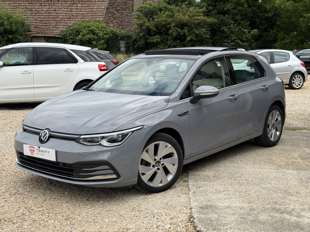 Volkswagen GOLF VIII