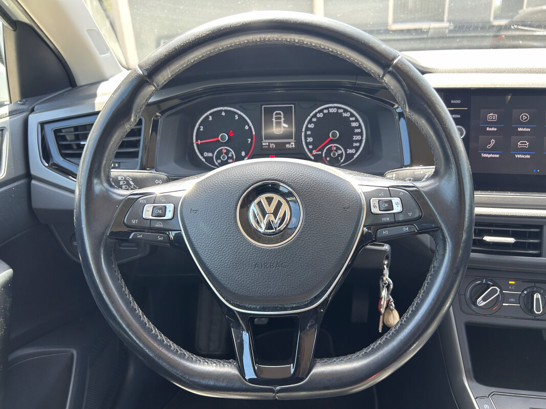 Volkswagen POLO VI