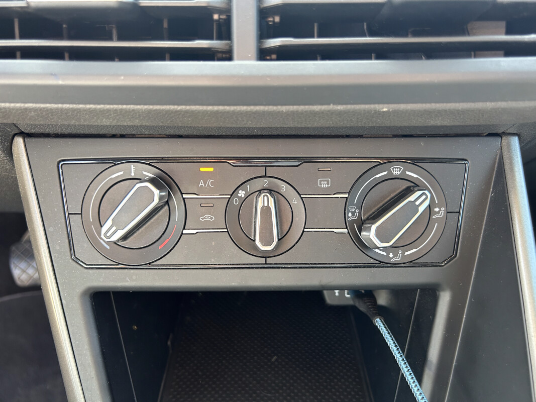 Volkswagen POLO VI