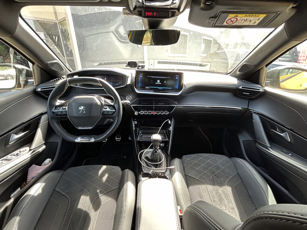 Peugeot 208 II