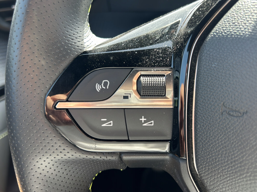 Peugeot 208 II