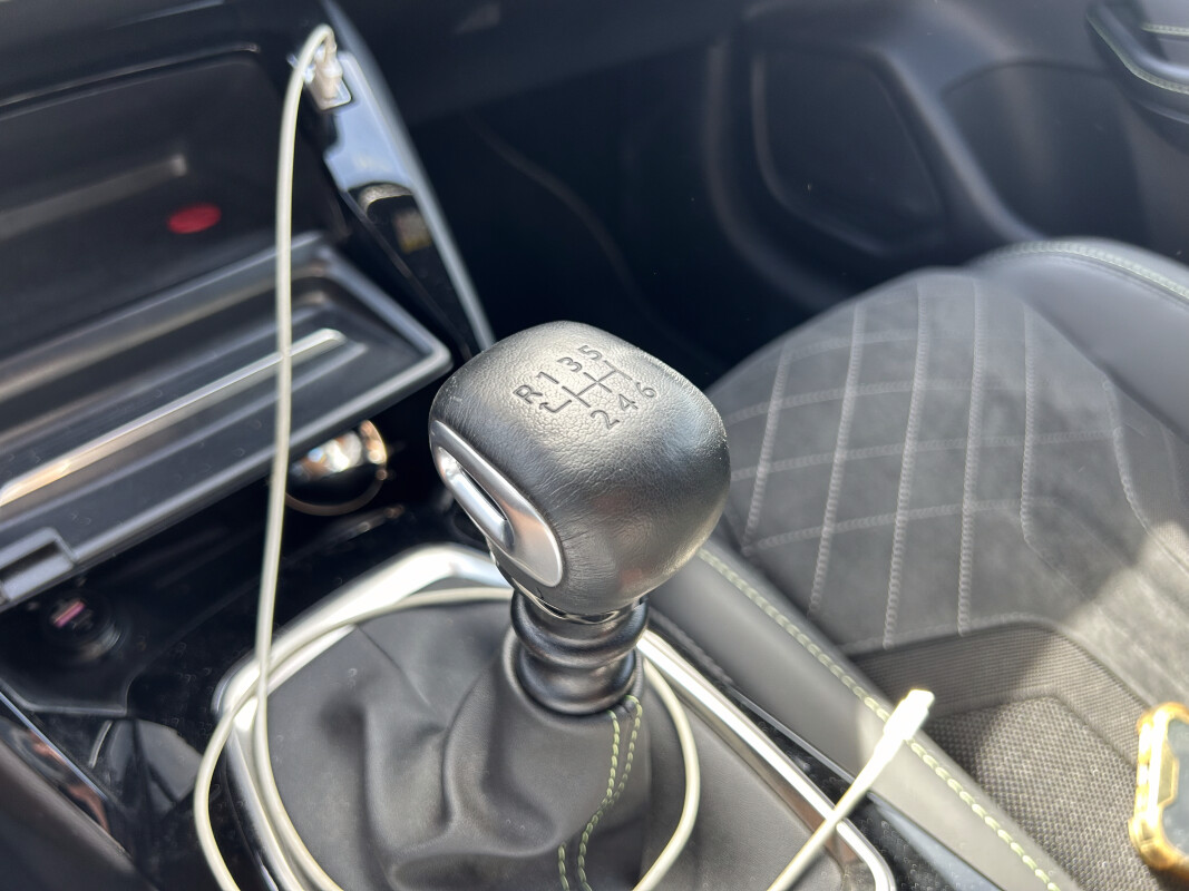 Peugeot 208 II