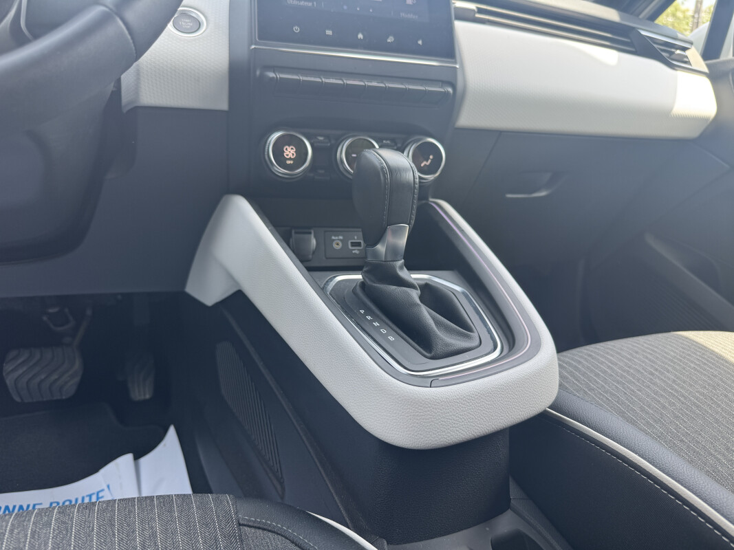 Renault CLIO V