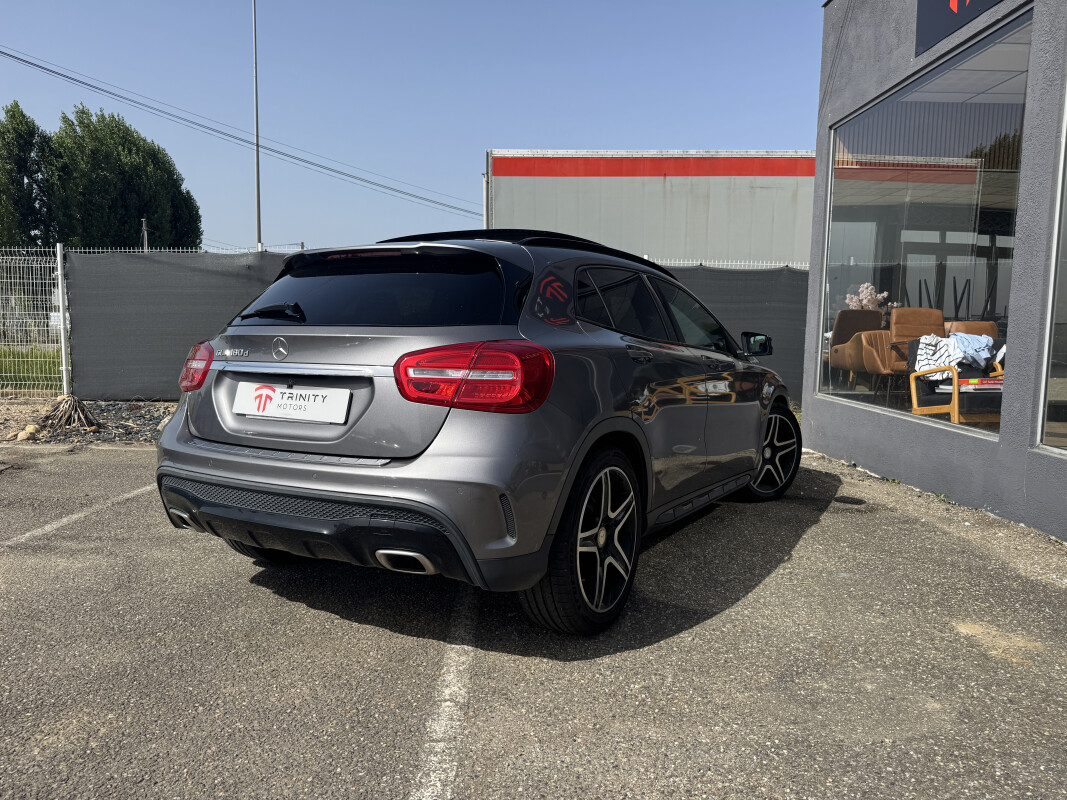 Mercedes GLA