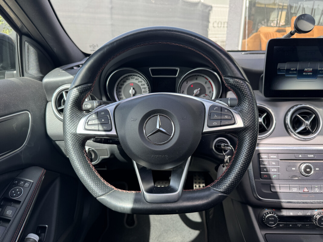 Mercedes GLA