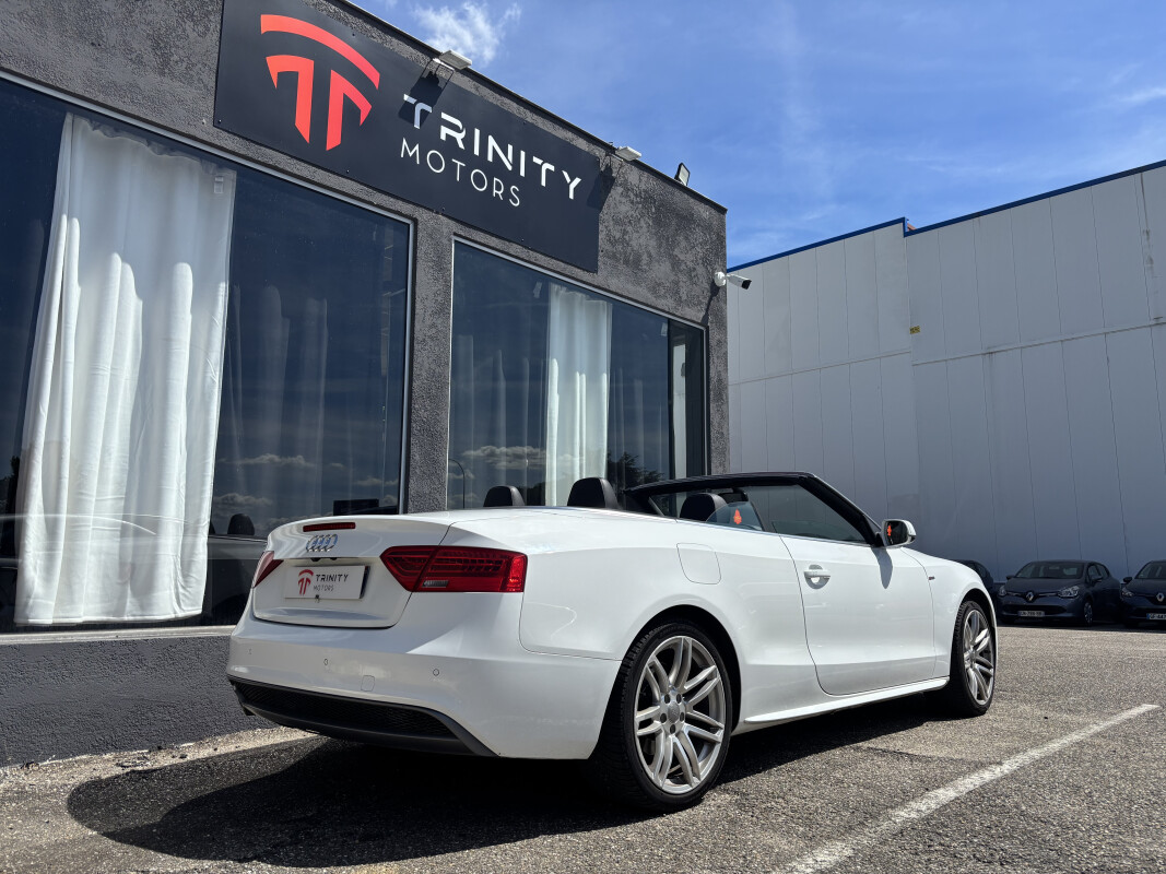 Audi A5 V