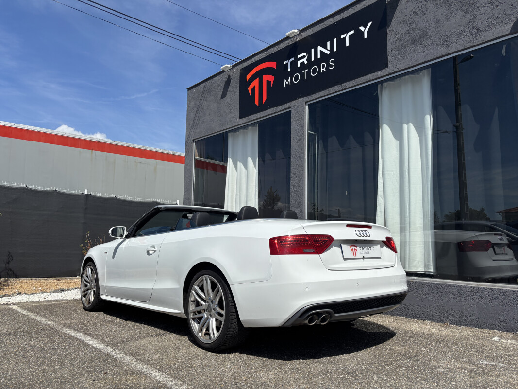 Audi A5 V