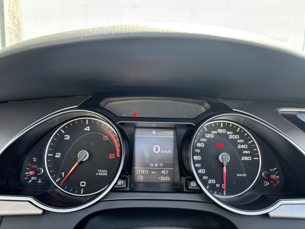 Audi A5 V