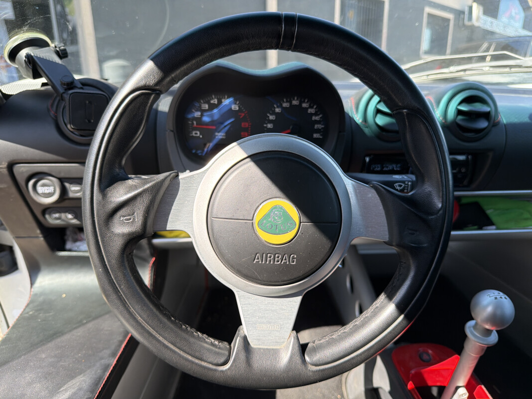 Lotus ELISE