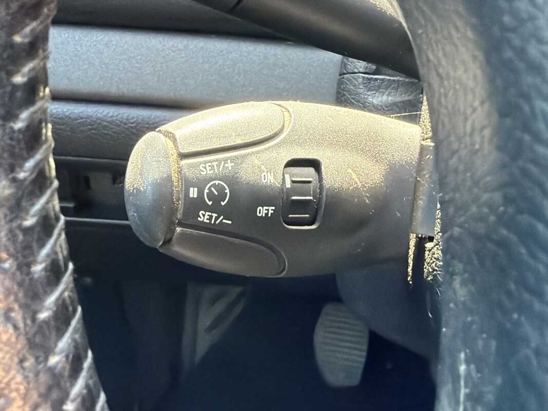 Peugeot 406