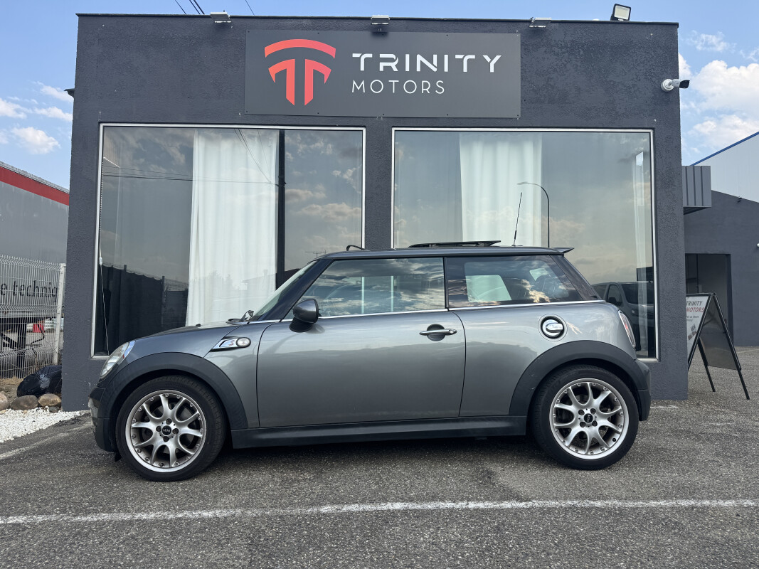 Mini MINI