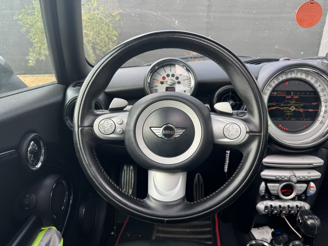 Mini MINI