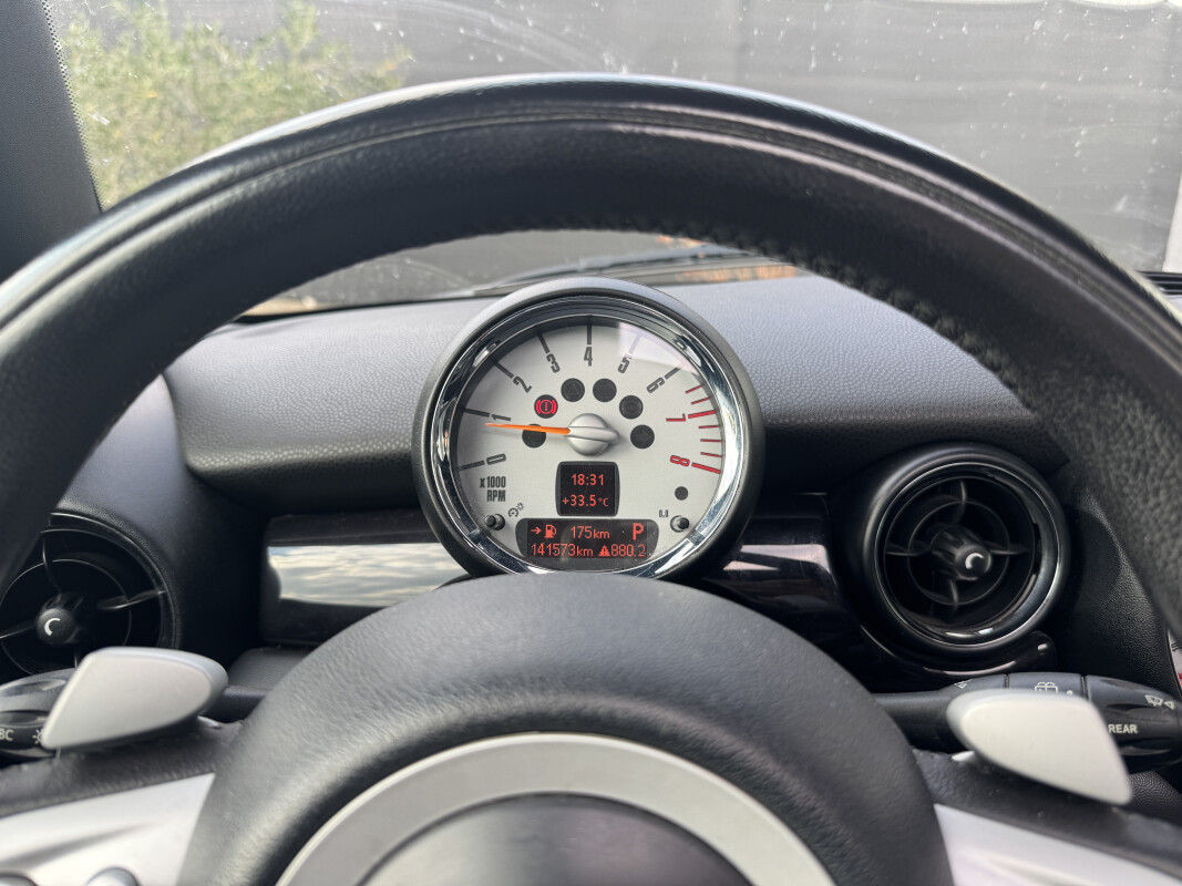 Mini MINI