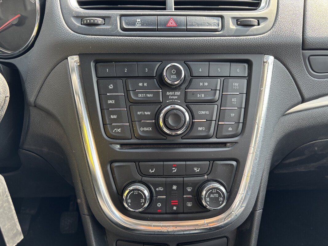 Opel MOKKA