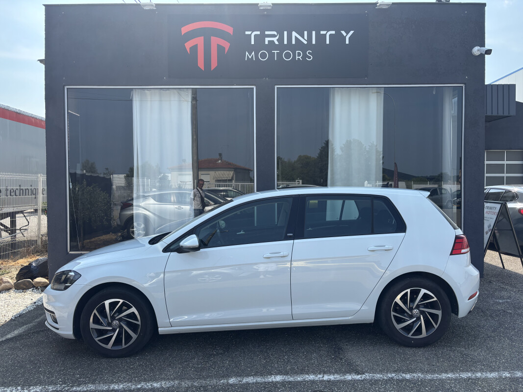Volkswagen GOLF VII