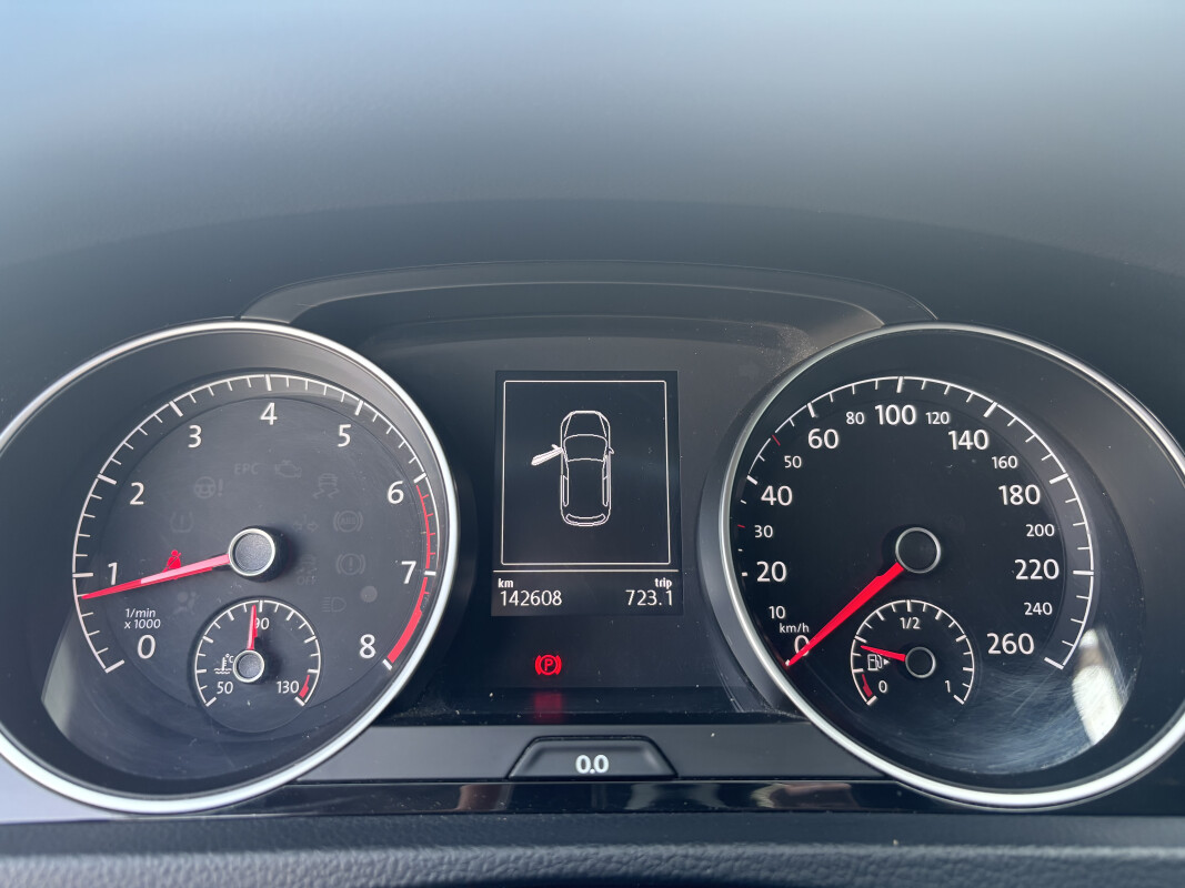 Volkswagen GOLF VII