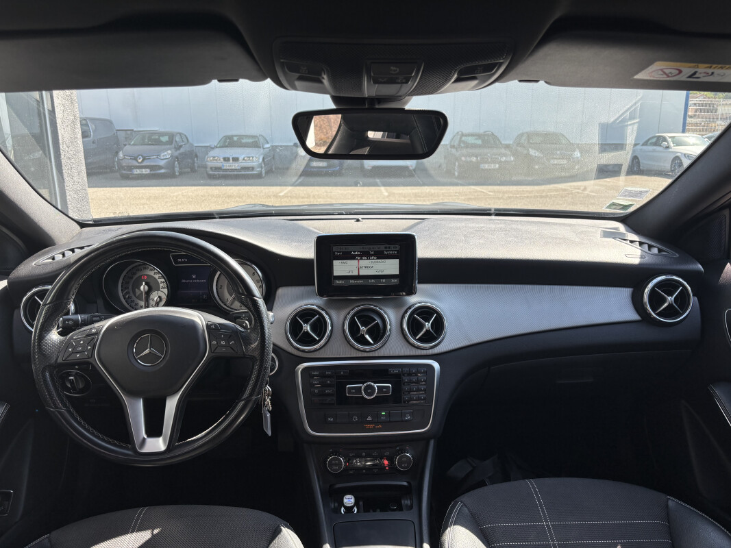 Mercedes CLASSE GLA